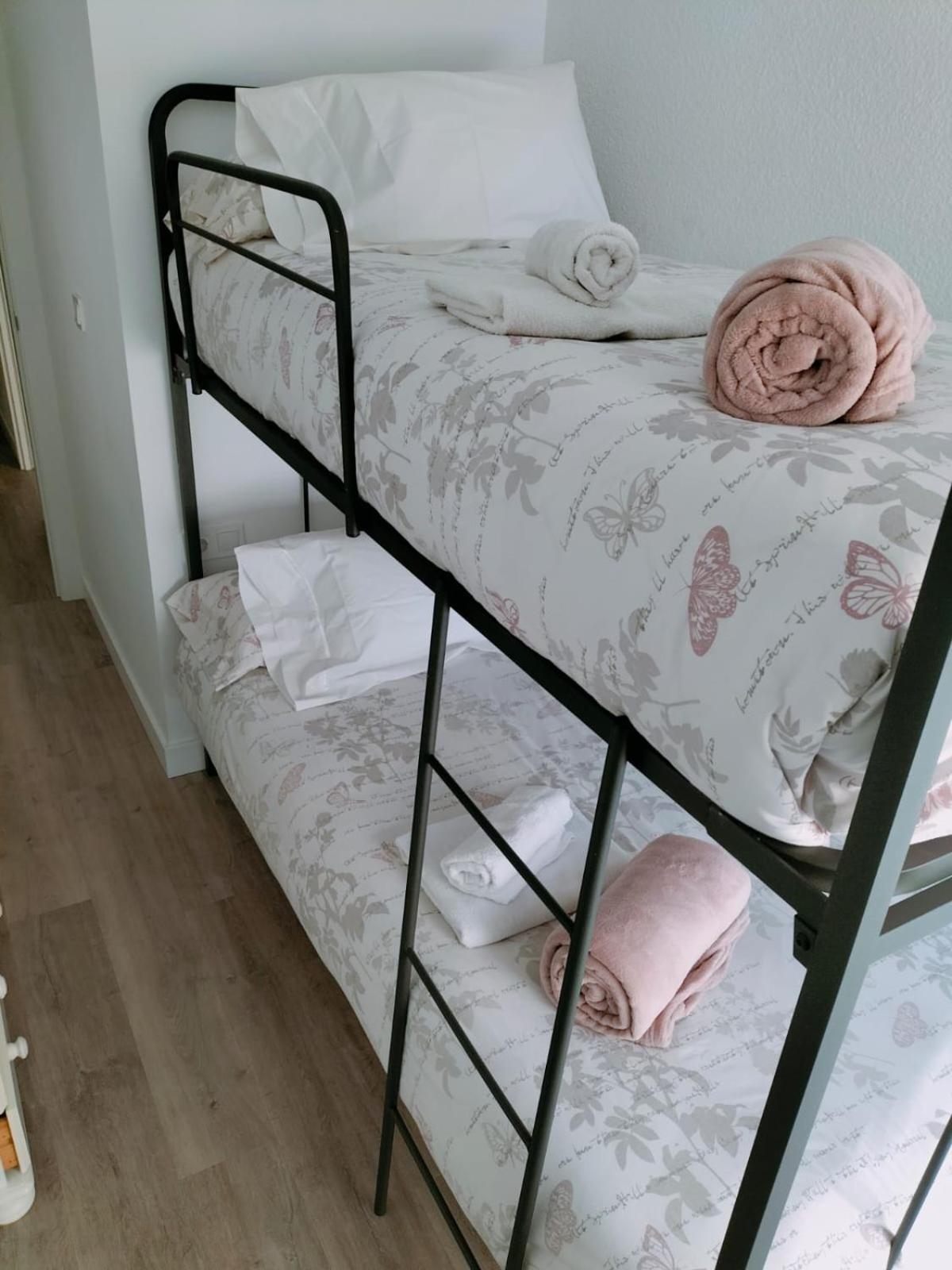 Jara Mar Apartment ตอร์เรเวียคา ภายนอก รูปภาพ